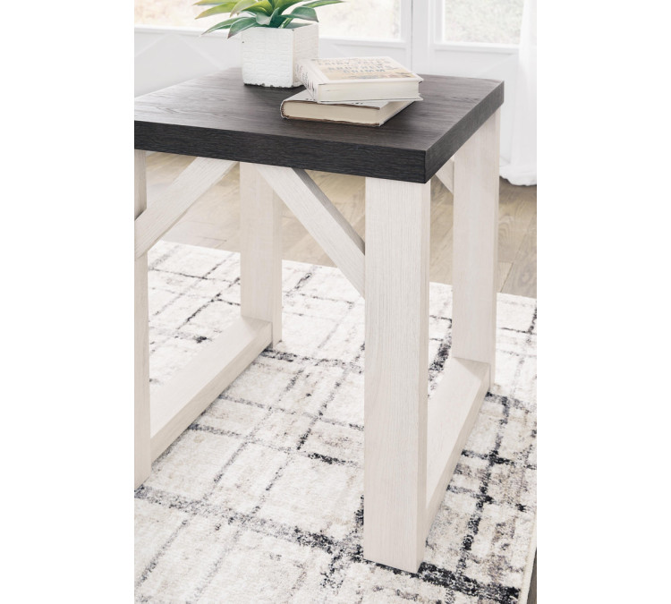 Dorrinson Table (Set of 3) - Antique White