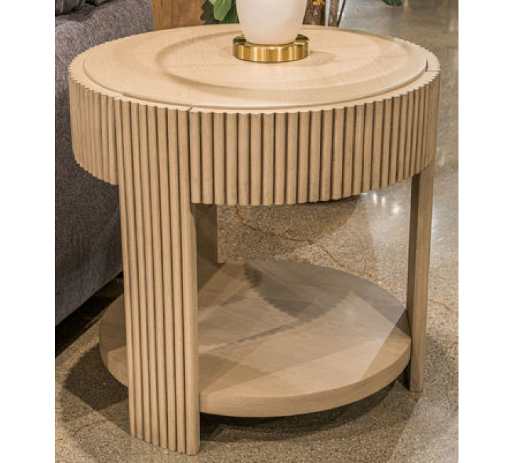 Zaninport End Table - Bisque