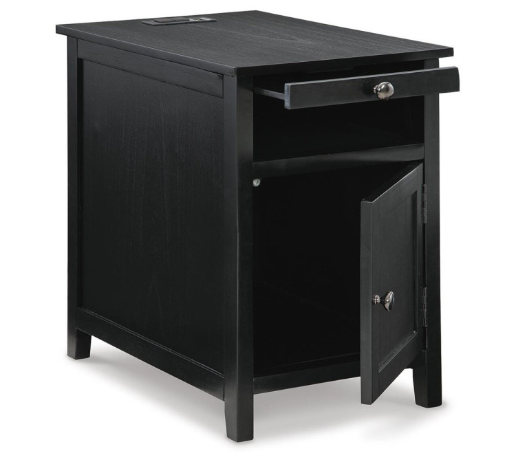 Treytown Chairside End Table - Black