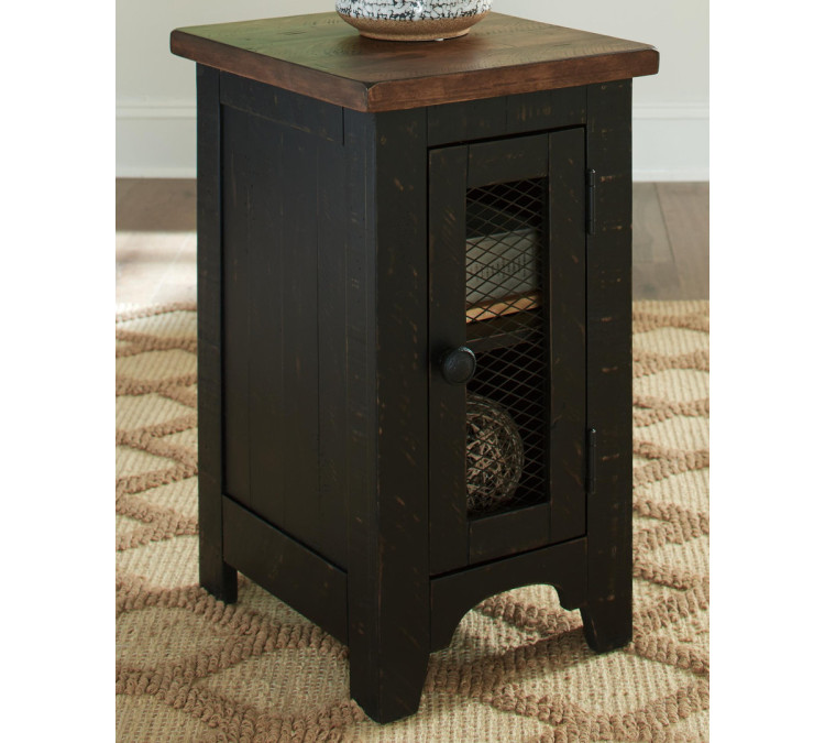 Valebeck Chairside End Table - Black/Brown