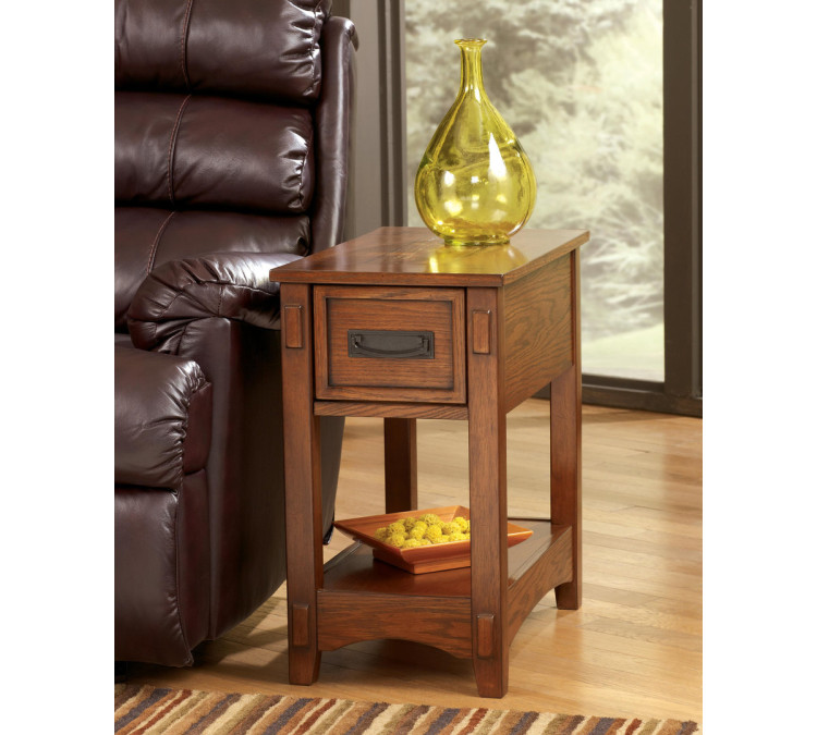Breegin Chairside End Table - Brown