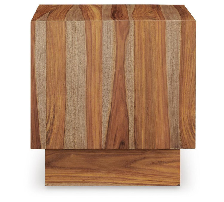 Dressonni End Table - Brown