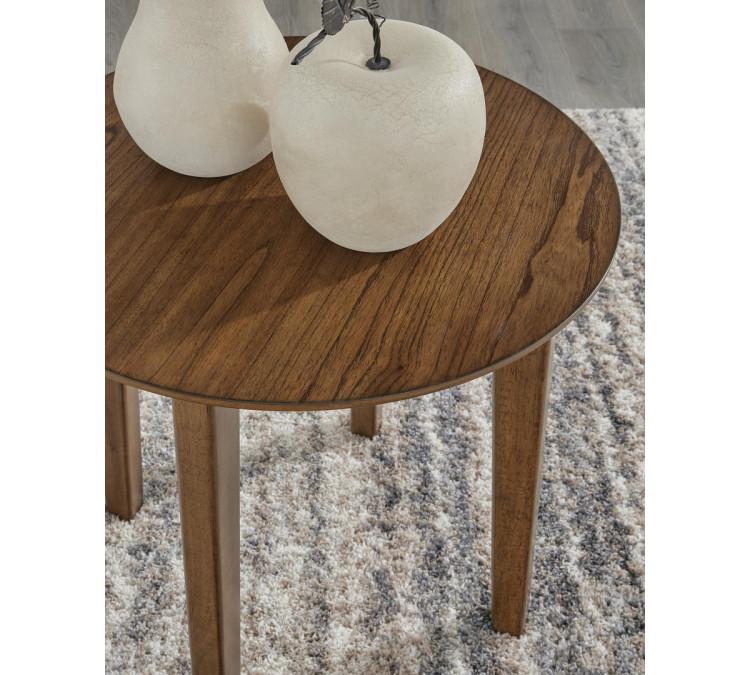 Gordonay Table (Set of 3) - Brown
