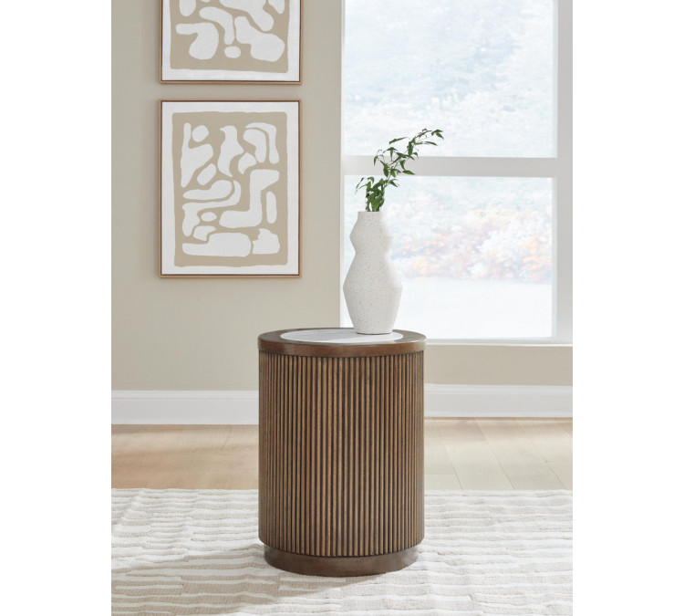 Hadonna End Table - Brown