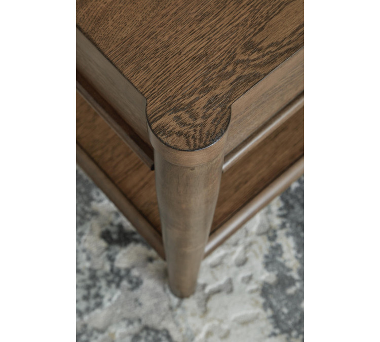 Roanhowe End Table - Brown