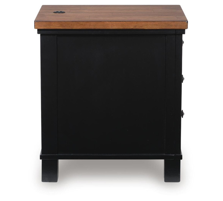 Wildenauer Chairside End Table - Brown/Black