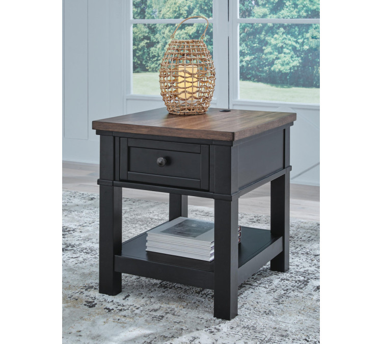 Wildenauer End Table - Brown/Black