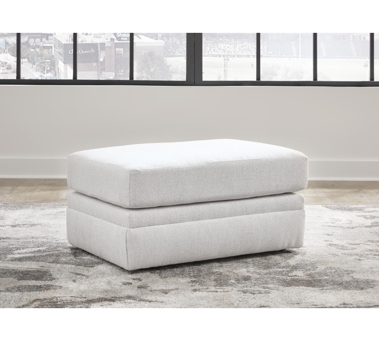 Maitelynn Chair and Ottoman - Chalk