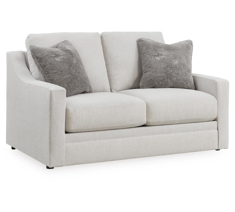 Maitelynn Loveseat - Chalk