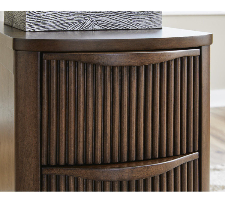 Camdill Chairside End Table - Dark Brown