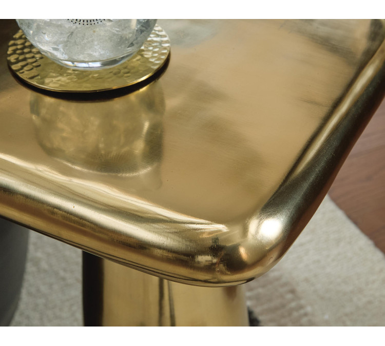 Dallenburg Accent Table - Gold Finish