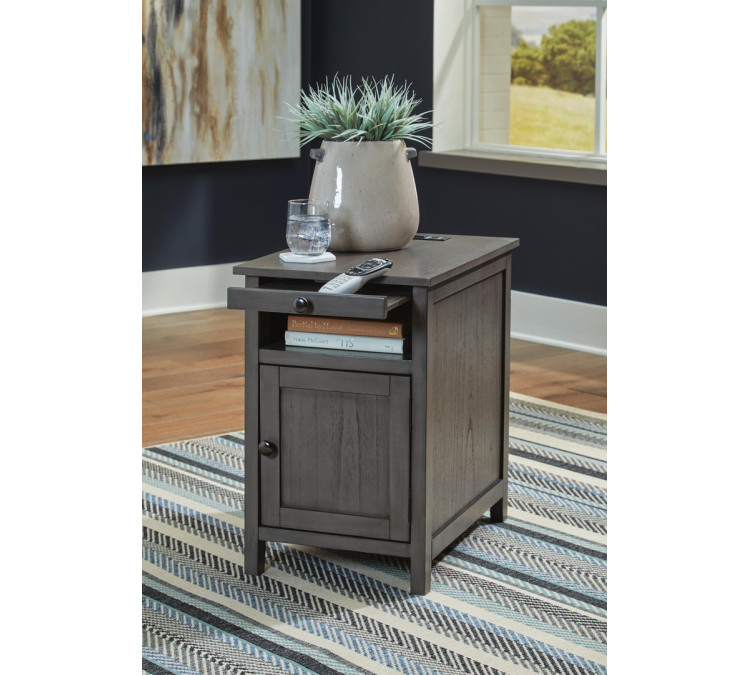 Treytown Chairside End Table - Gray