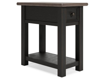 Tyler Creek Chairside End Table - Grayish Brown/Black