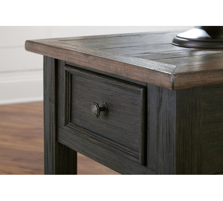 Tyler Creek End Table - Grayish Brown/Black