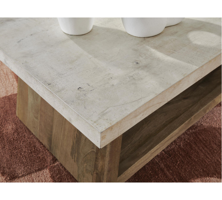Brendalhouse Coffee Table - Light Brown
