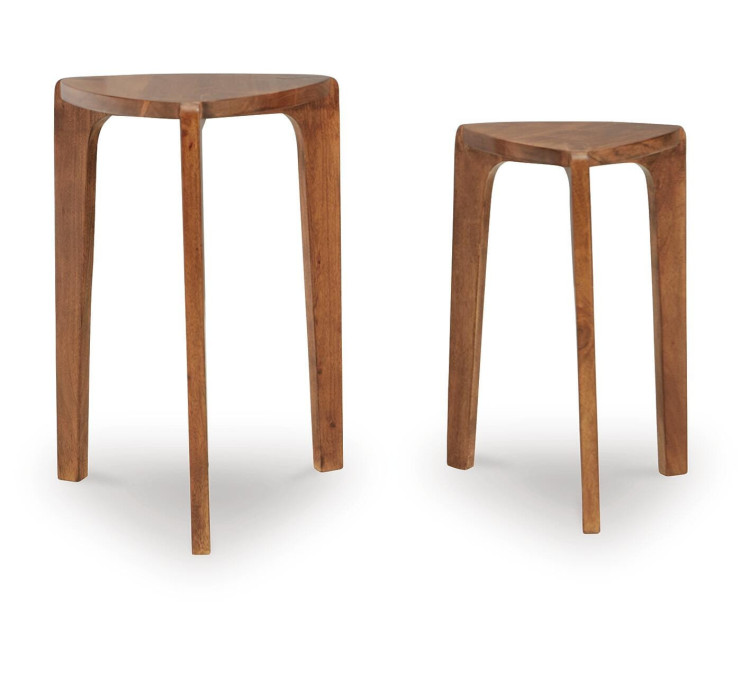 Brynnleigh Accent Table (Set of 2) - Medium Brown