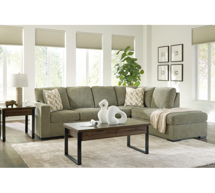 MaKaylen 2-Piece Sectional with Chaise - Moss