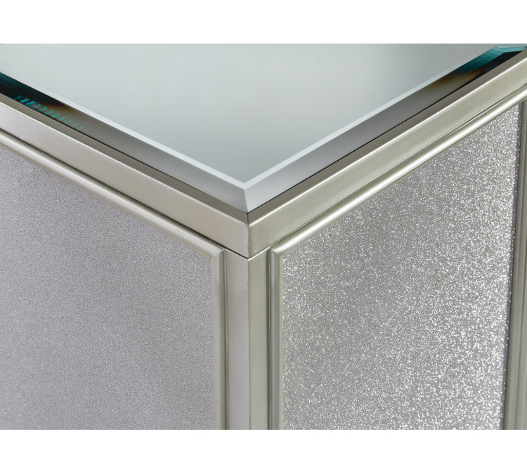 Traleena Nesting End Table (Set of 2) - Silver Finish