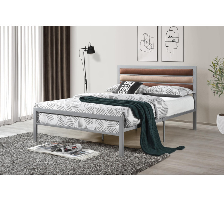 Clinton Bed