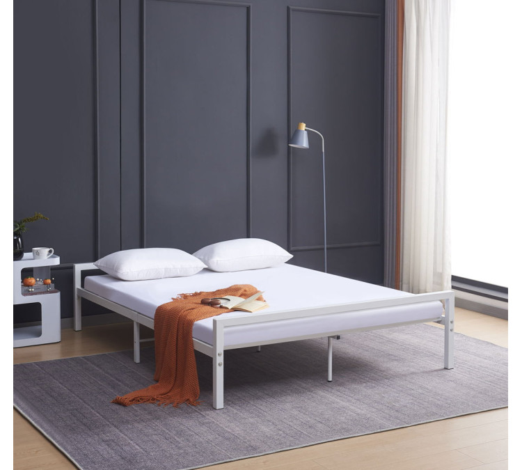 Maggie – Bed