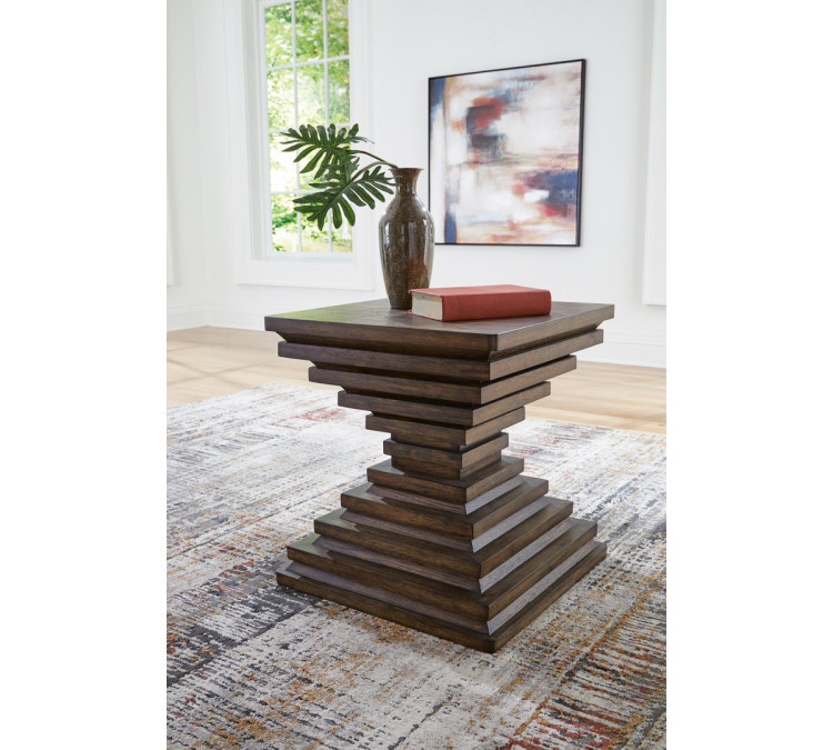 Hannodream End Table - Warm Brown