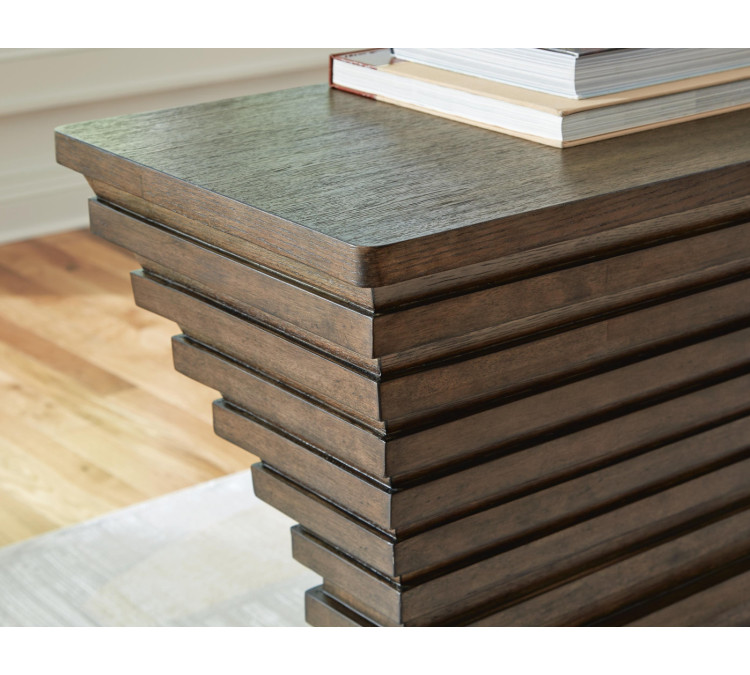 Hannodream Sofa Table - Warm Brown