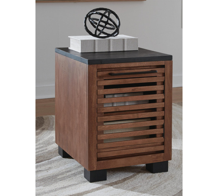 Kallari Chairside End Table - Warm Brown/Black