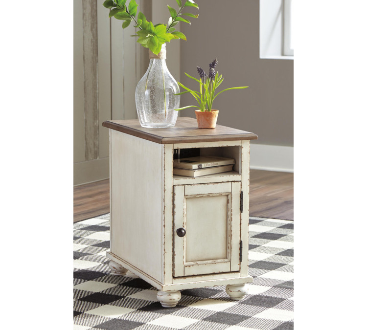 Realyn Chairside End Table - White/Brown