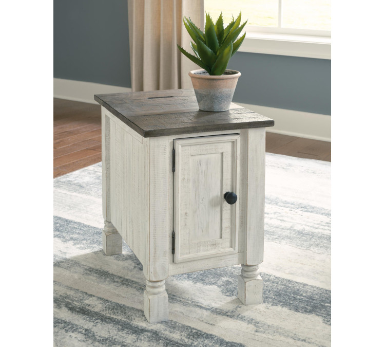 Havalance Chairside End Table - White/Gray