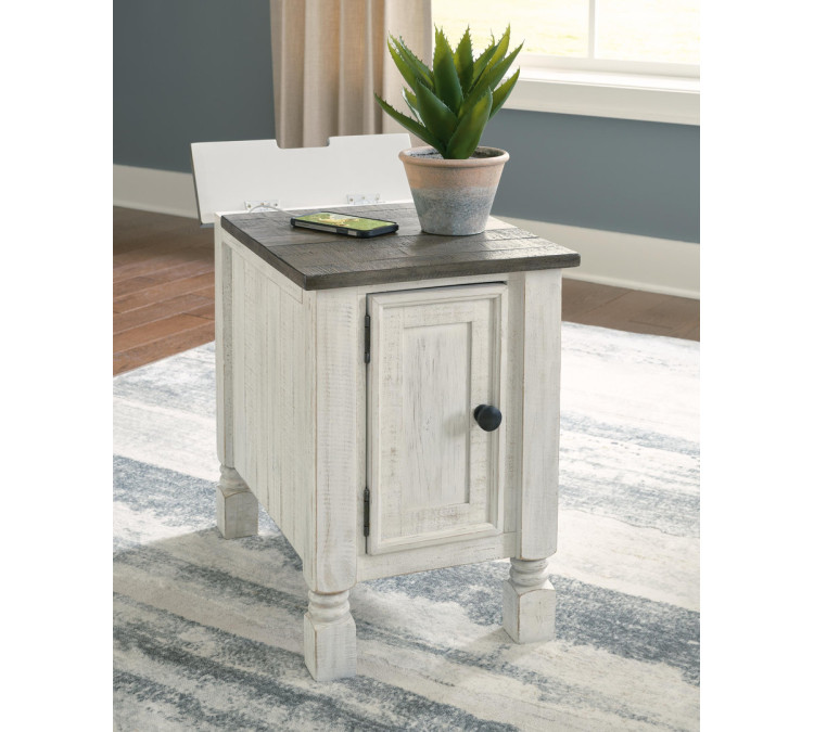 Havalance Chairside End Table - White/Gray