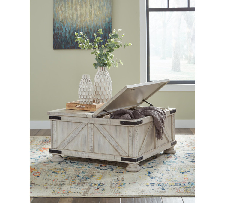 Carynhurst Coffee Table - Whitewash