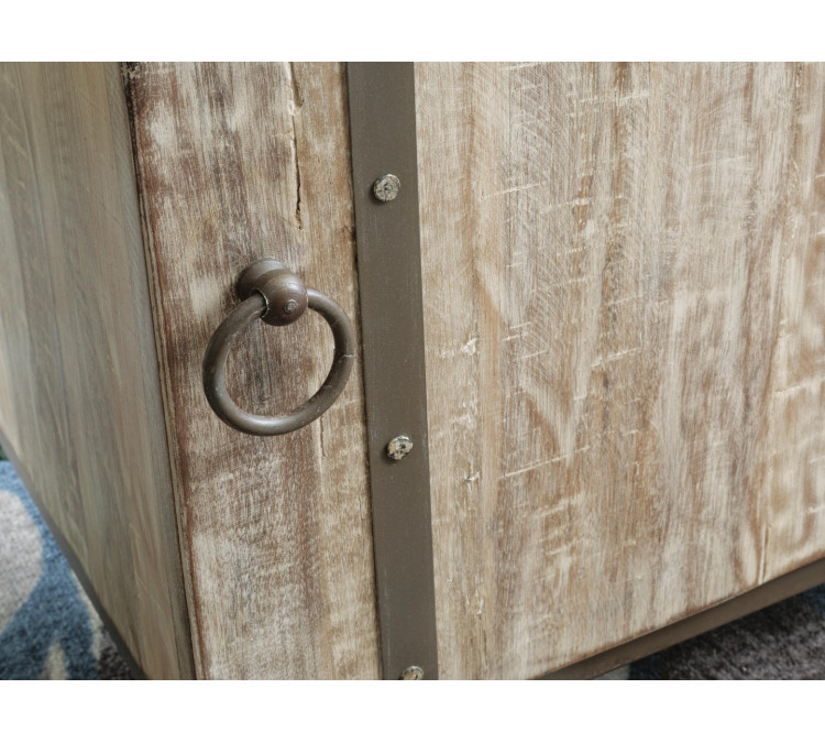 Laddford Accent Cabinet - Whitewash